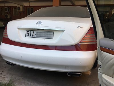 Sở hữu quá nhiều xe khủng, "Vua cà phê Việt" bỏ rơi MayBach 62S tại Hà Nội 2...