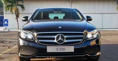 Giá xe Mercedes-Benz E250 2 Giá xe Mercedes-Benz E250 a2