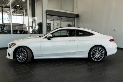 Giá xe Mercedes C300 2018 mới nhất 1 2 Giá xe Mercedes C300 2018 mới nhất 1 a2