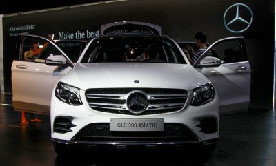Giá xe Mercedes-Benz GLC300 1 Giá xe Mercedes-Benz GLC300 a1