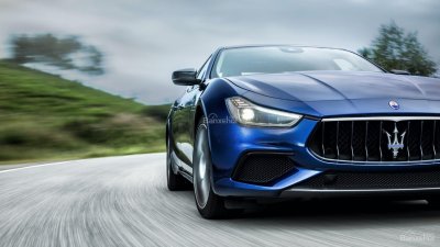 Định vị như một thương hiệu bình dân, Maserati lâm vào cảnh làm ăn sa sút.