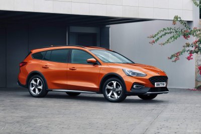 Ford Focus Active Wagon 2019 - ảnh 1 Ford Focus Active Wagon 2019.