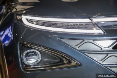 Cận cảnh mẫu xe chạy nhiên liệu hydro Hyundai Nexo tại lễ ra mắt 5 Cận cảnh mẫu xe chạy nhiên liệu hydro Hyundai Nexo tại lễ ra mắt a5