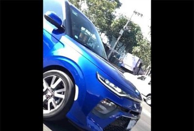 Kia Soul 2020 lộ diện ngoài phố, vẫn vuông nhưng hiện đại hơn 2 Kia Soul 2020 lộ diện ngoài phố, vẫn vuông nhưng hiện đại hơn a2