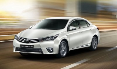  Toyota Corolla Altis - "Cựu vương ngã ngựa" và dần đánh mất vị thế 4...