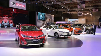 Toyota Corolla Altis - "Cựu vương ngã ngựa" và dần đánh mất vị thế 1...