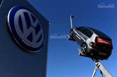Volkswagen gây sốc khi bán xe thử nghiệm 