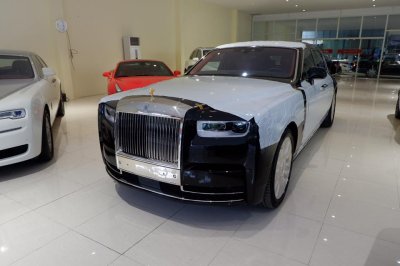 Rolls-Royce Phantom VIII đã mở bán tại Campuchia, đai gia Việt vẫn chờ đến lượt a18