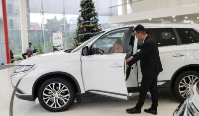 Gợi ý quy trình mua xe trên mạng người dùng nên cân nhắc - Mua chính hãng từ đại lý Gợi ý quy trình mua xe trên mạng người dùng nên cân nhắc - 3a