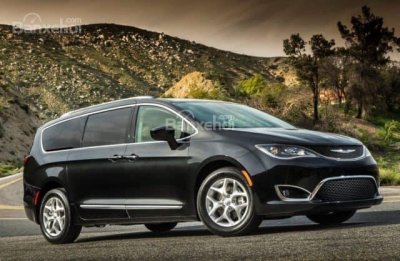 Đầu xe Chrysler Pacifica 2019