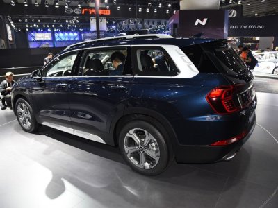 Ngắm Hyundai Santa Fe 2019 bản dành cho thị trường Trung Quốc, "quá chất"! 3 Ngắm Hyundai Santa Fe 2019 bản dành cho thị trường Trung Quốc, "quá chất"! a3