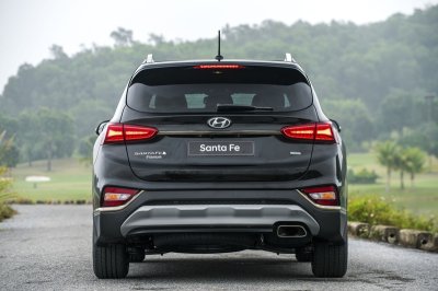 Giá lăn bánh xe Hyundai Santa Fe 2019 cao nhất hơn 1,4 tỷ đồng - Ảnh 4.