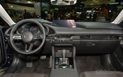 Khoang nội thất Mazda 3 2019 mới dành cho Singapore Khoang nội thất Mazda 3 2019 mới dành cho Singapore...