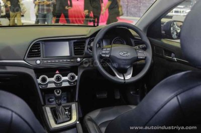 Hyundai Elantra 2019 tinh chỉnh nội thất Hyundai Elantra 2019 tinh chỉnh nội thất