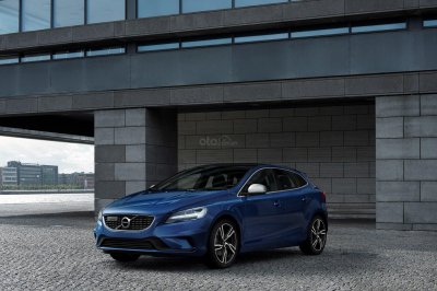 Volvo V40 màu xanh nước biển