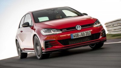 Volkswagen Golf GTI TCR trình làng với giá 1 tỷ