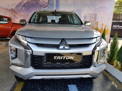 Mitsubishi Triton 2019 chính thức trình làng tại Việt Nam với 2 phiên bản a7