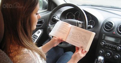 Sách hướng dẫn sử dụng xe Sách hướng dẫn sử dụng xe trên ô tô