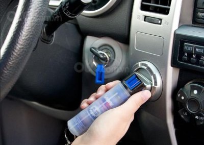 Bình xịt hơi cay Đồ tự vệ trên xe