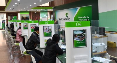 Lãi suất ưu đãi vay mua ô tô tại ngân hàng Vietcombank khoảng từ 8%/năm Lãi suất cho vay mua ô tô Vietcombank hiện nay là bao nhiêu?