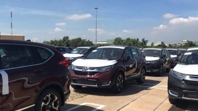 Bị khách hàng tẩy chay không mua "lạc", nhiều đại lý bán ô tô đúng giá niêm yết trước Tết 1 Bị khách hàng tẩy chay không mua "lạc", nhiều đại lý bán ô tô đúng giá niêm yết trước Tết a1
