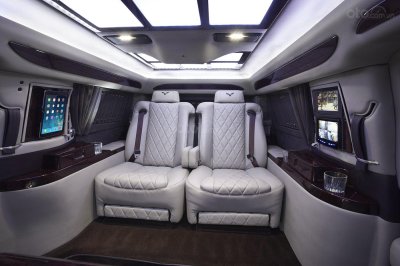 Ghế ngồi trong xe Cadillac Escalade AddArmor Edition