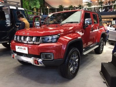 Chiêm ngưỡng xe Baic BJ40L nhái Jeep vừa về Việt Nam a3