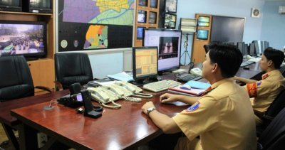 Tổ xử lý phạt nguội PC 67 theo dõi dữ liệu vi phạm truyền từ các camera Tổ xử lý phạt nguội PC 67 theo dõi dữ liệu vi phạm truyền từ các camera...
