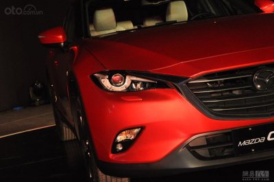 Mazda CX-4 bản Trung Quốc - ảnh 3 Mazda CX-4 đèn trước