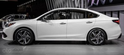 Subaru Legacy 2020 tinh chỉnh thân hình