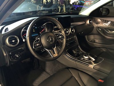 Giá xe Mercedes-Benz C200 Exclusive 2019 3 Giá xe Mercedes-Benz C200 Exclusive 2019 a3