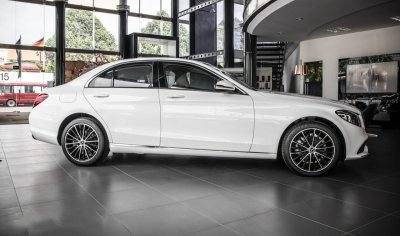 Giá xe Mercedes-Benz C200 Exclusive 2019 5 Giá xe Mercedes-Benz C200 Exclusive 2019 a5
