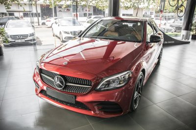 Giá xe Mercedes-Benz C300 AMG 2019 3 Giá xe Mercedes-Benz C300 AMG 2019 a3