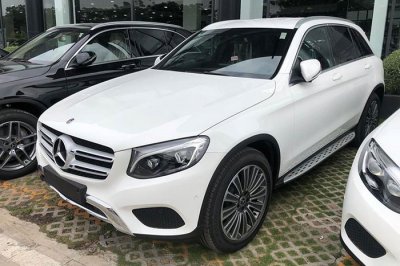 Giá xe Mercedes GLC250 Giá xe Mercedes GLC250 a45