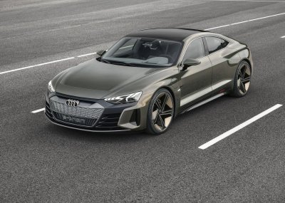 Audi E-Tron GT concept đang chạy 2