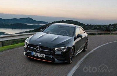 Đầu xe Mercedes-Benz CLA-Class