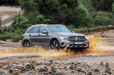 Mercedes-Benz GLC facelift.