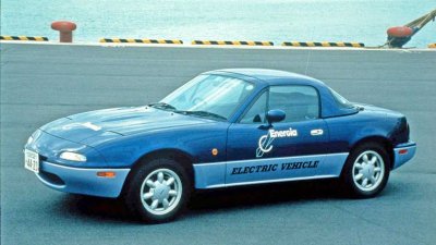 Mazda MX-5 chạy điện được sản xuất năm 1993 Mazda MX-5 chạy điện