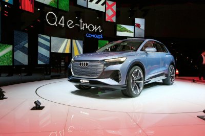 Audi Q4 e-tron chính thức "lên sóng" tại Geneva 2019 1 Audi Q4 e-tron chính thức "lên sóng" tại Geneva 2019