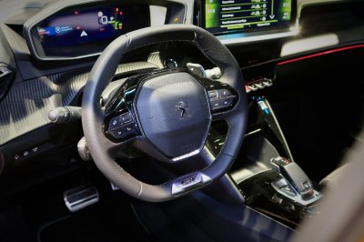 Peugeot 208 2019 chính thức ra mắt toàn cầu, đẹp hơn cả mong đợi 5 5aaPeugeot 208 2019 chính thức ra mắt toàn cầu, đẹp hơn cả mong đợi