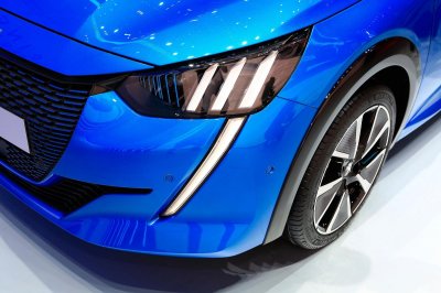 Peugeot 208 2019 chính thức ra mắt toàn cầu, đẹp hơn cả mong đợi 10 Peugeot 208 2019 chính thức ra mắt toàn cầu, đẹp hơn cả mong đợi10hh