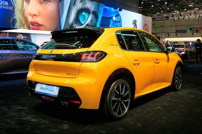 Peugeot 208 2019 chính thức ra mắt toàn cầu, đẹp hơn cả mong đợi 8 Peugeot 208 2019 chính thức ra mắt toàn cầu, đẹp hơn cả mong đợi8aa