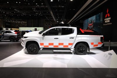 Mitsubishi Triton 2019 thân xe 2