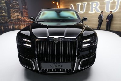 Siêu xe của tổng thống Putin tung bản thương mại a3 Siêu xe của tổng thống Putin tung bản thương mại a3.