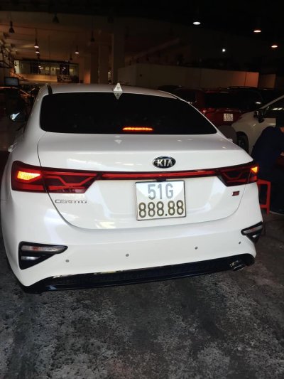 3 tỷ vẫn chưa bán, chủ nhân chiếc Kia Cerato 2019 biển 51G-888.88 muốn gì? 3 3 tỷ vẫn chưa bán, chủ nhân chiếc Kia Cerato 2019 biển 51G-888.88 muốn gì? a3