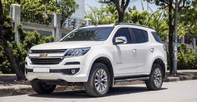 5 gợi ý về SUV 7 chỗ tầm giá 1 tỷ đồng chạy dịch vụ a4 Chevrolet Trailblazer bản máy dầu 2019 a1