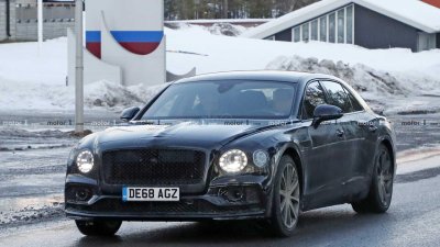 Ảnh chạy thử của Bentley Flying Spur PHEV Bentley Flying Spur PHEV đầu xe