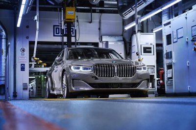 BMW 7 Series 2020 sản xuất hàng loạt, sắp sửa đến tay khách hàng a8 BMW 7 Series 2020 sản xuất hàng loạt, sắp sửa đến tay khách hàng a8.