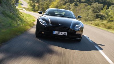 Aston Martin chính thức phân phối sản phẩm tại Việt Nam a1 Aston Martin DB11 V8 về Việt Nam