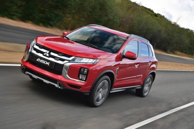 Toyota mê tốc độ, nhưng Mitsubishi thì không a1 Mitsubishi Eclipse 2018 phiên bản crossover a1